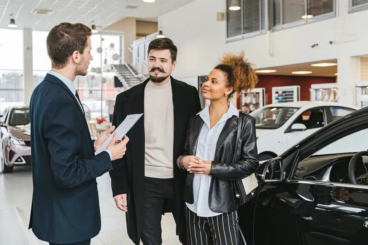 Tout savoir sur les avantages des différents contrats de leasing automobile