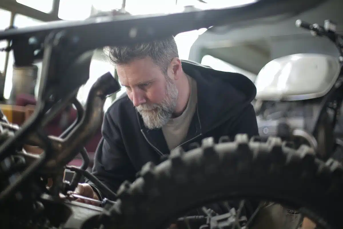 Les meilleurs conseils pour préserver et rallonger la durée de vie de votre moto