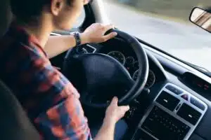 Maîtrise de vitesse et adaptation d’allure : Les clés pour une conduite sécurisée (préparation au permis de conduire)