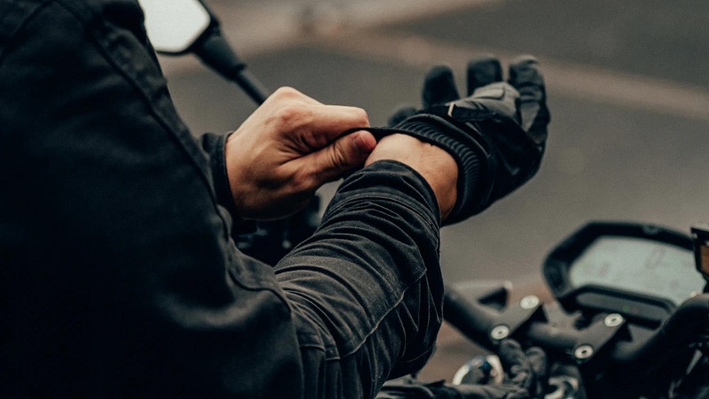 Comment choisir son équipement de protection pour moto : conseils et bonnes adresses