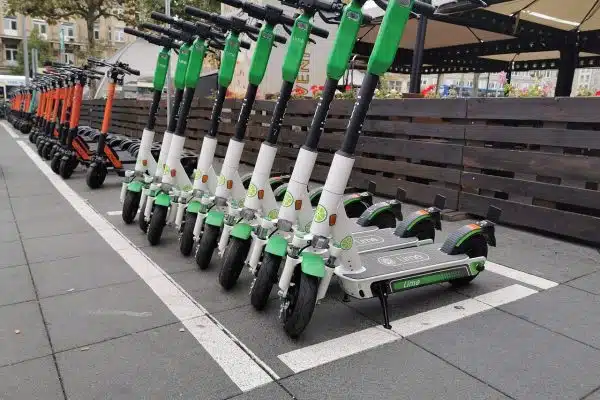 Qui peut bénéficier le plus d’un scooter électrique ?